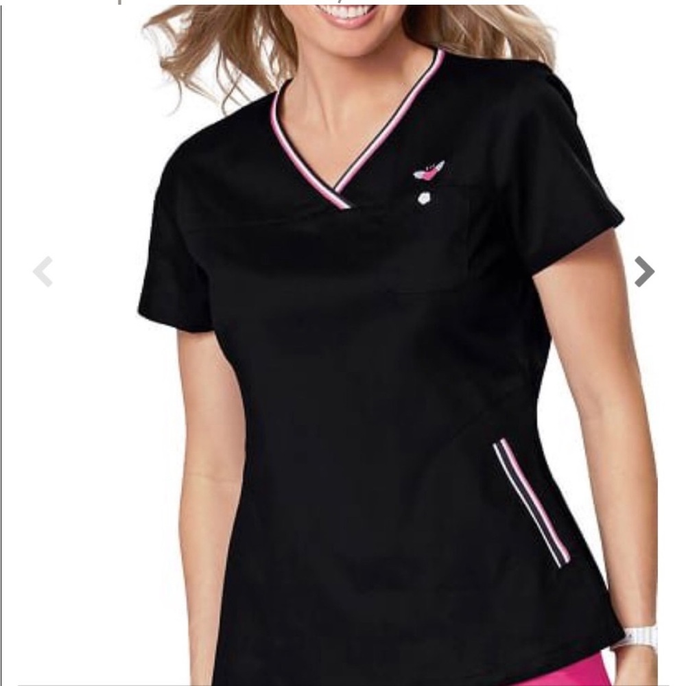 Koi Ashley Black Scrub Top Short Sleeve Size Small  NWT
